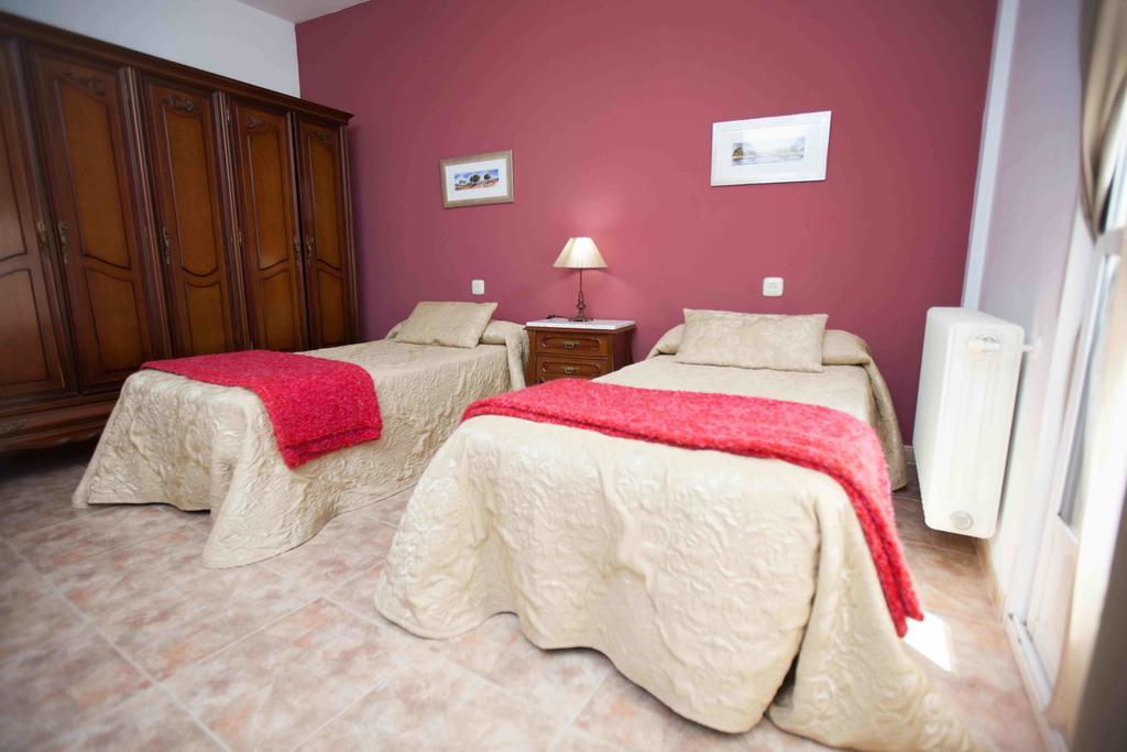 Apartamento Turistico La Ribera Del Marco Cáceres Room photo