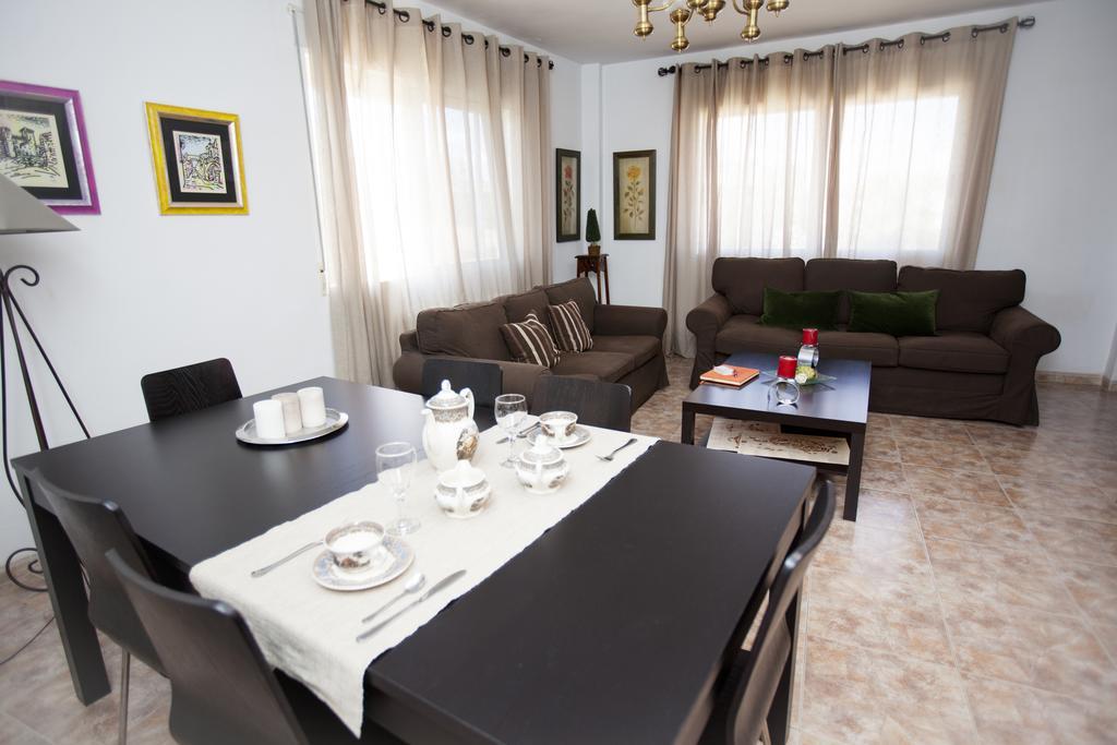 Apartamento Turistico La Ribera Del Marco Cáceres Exterior photo